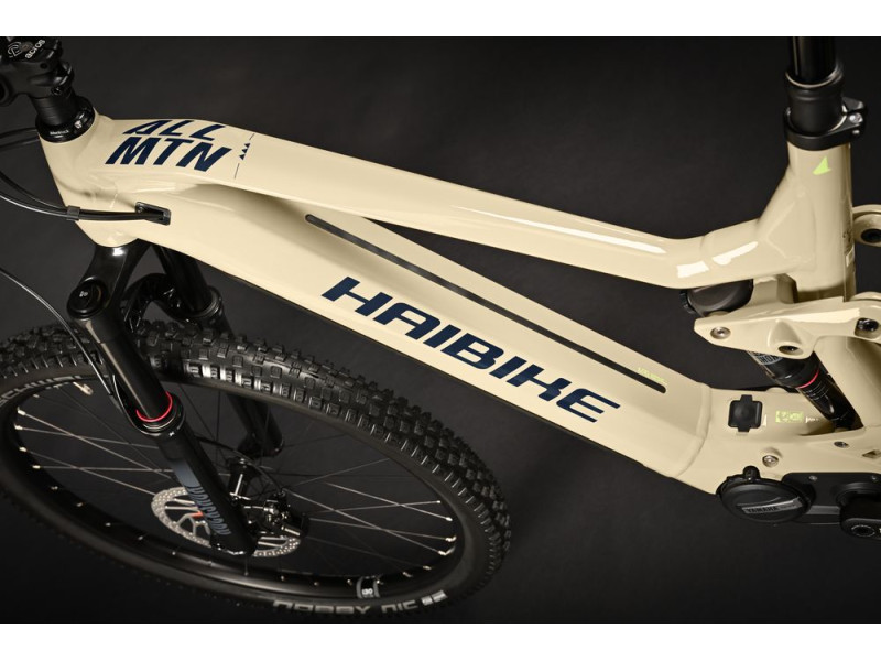 Horské elektrokolo Haibike AllMtn 3