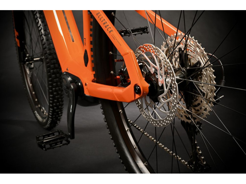 Horské elektrokolo Haibike Alltrack 6 | oranžové, 2025, M
