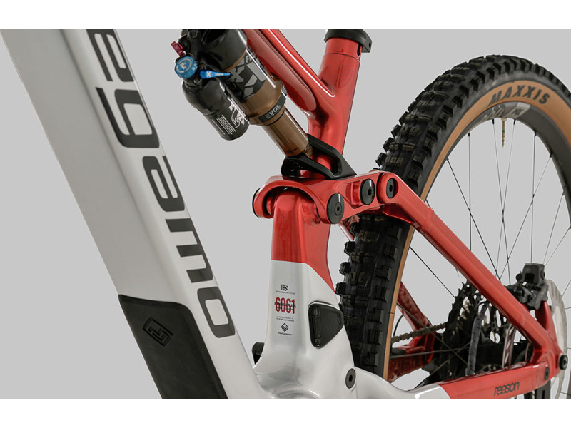 Horské elektrokolo Megamo REASON AL 03